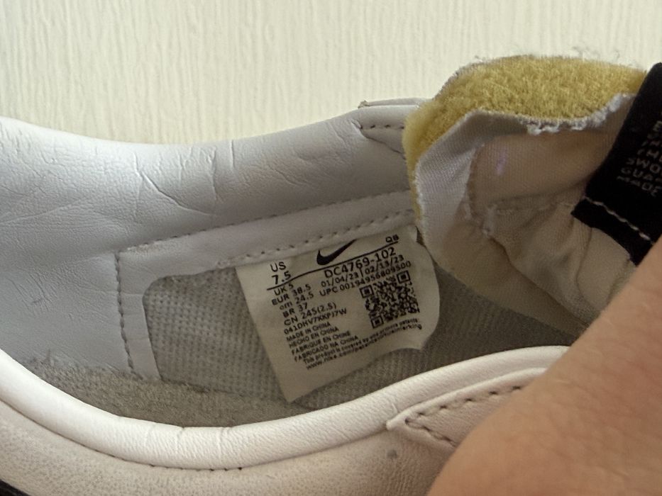 Кросівки жіночі Nike Blazer Low '77 White