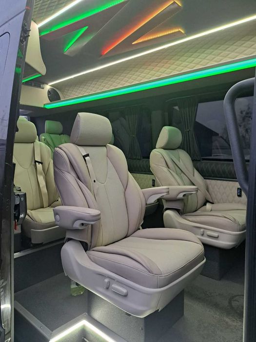 Обшивка салонів легкових автомобілів