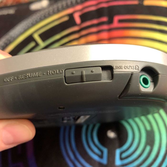 Портативний CD-плеєр Philips AX2200 з адаптером живлення у комплекті