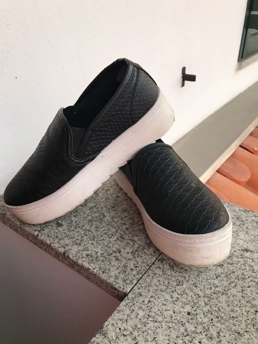 Sapatos varios