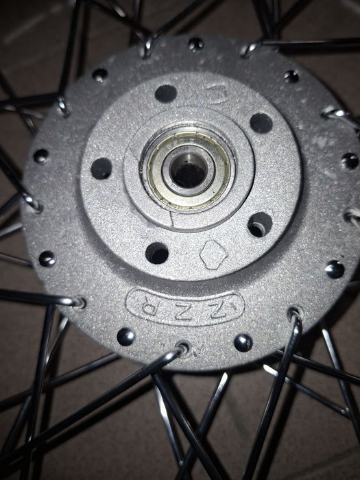 Odrestaurowane wycentrowane kola r17"romet ogar 200,205