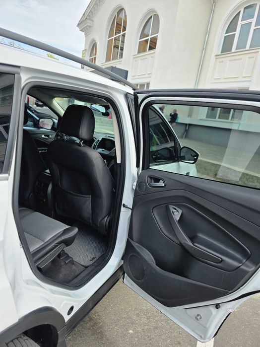 Продаж власного авто Ford Escape 2016