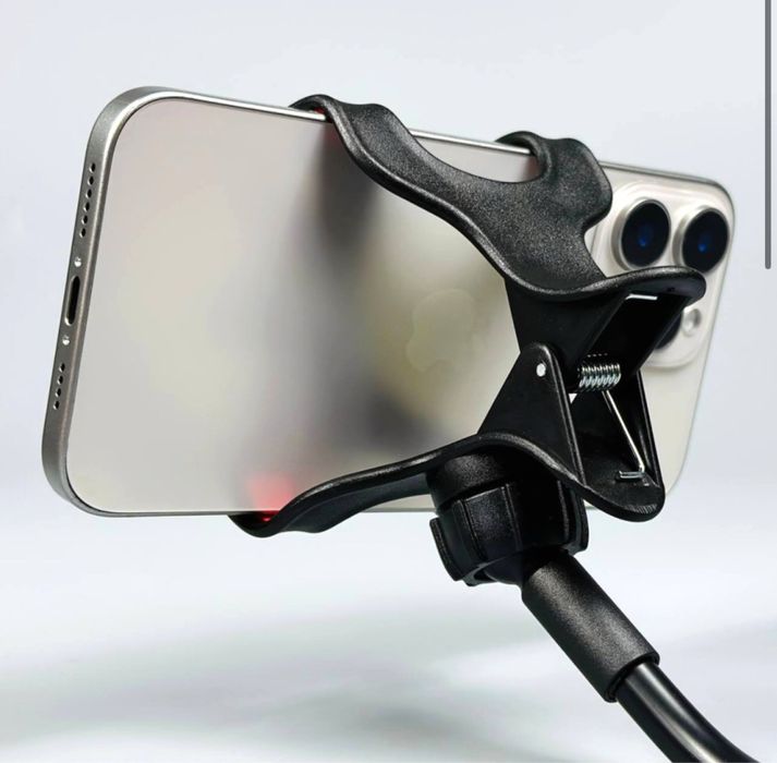 Авто кріплення гнучкий тримач для телефона на присоску держатель