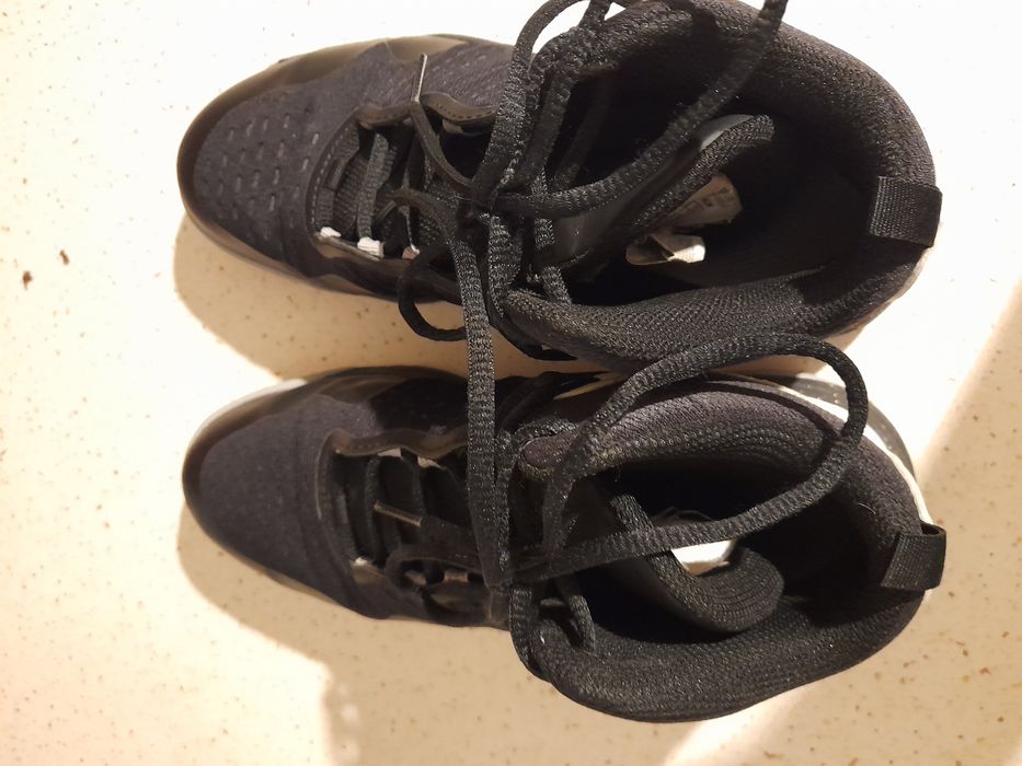 Buty sportowe do kosza Tarmak koszykówka r. 38
