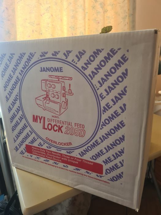 Оверлок Janome MyLock 205D