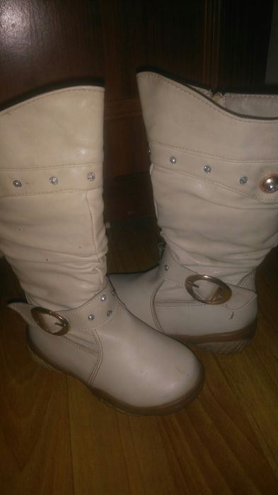 Продам сапожки..