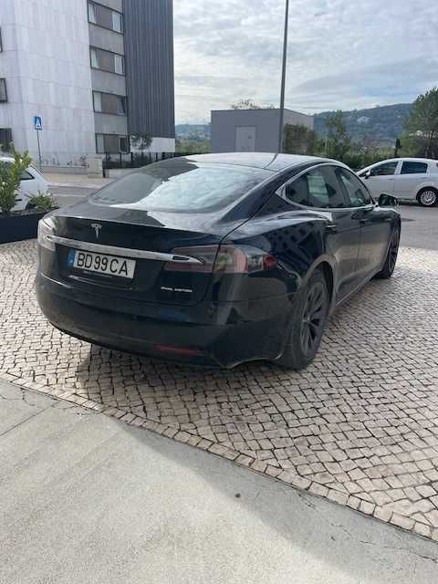 Tesla Model S Long Range