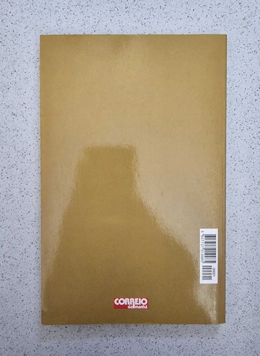 Livro "Diana" da coleção Correio da Manhã