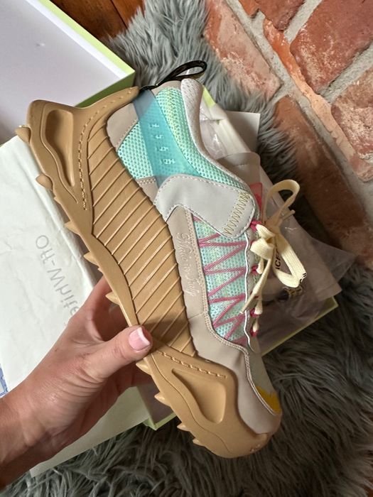 Sneakersy off white 39 nowe karton