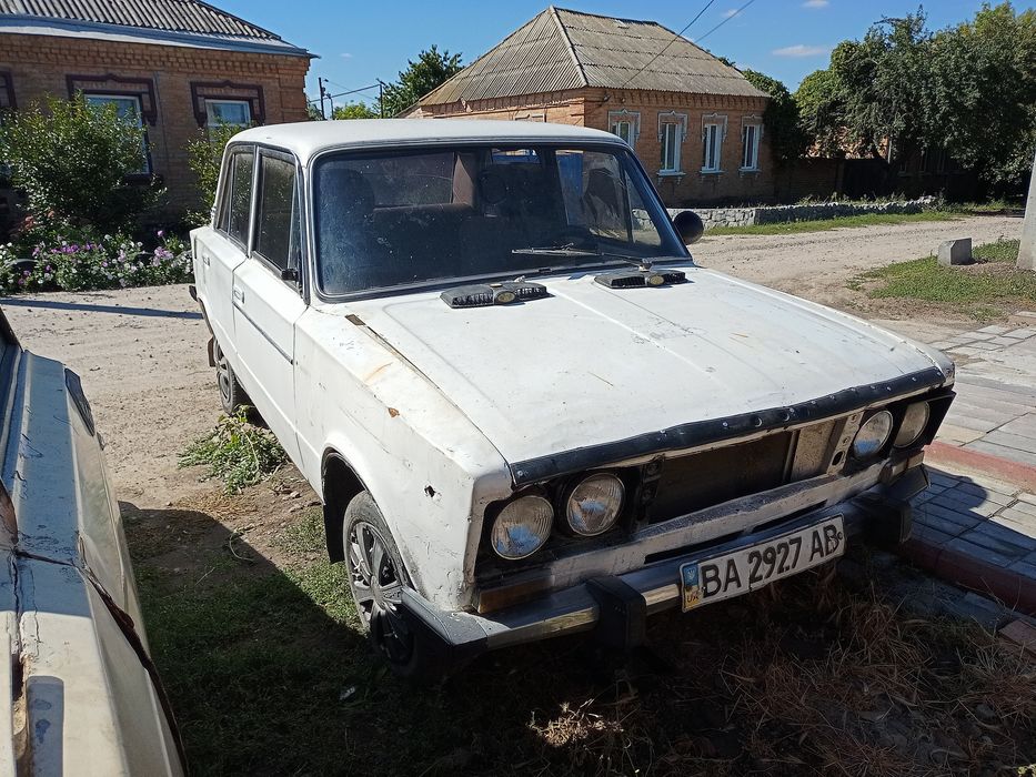 Ваз 2106 на ходу заводится ёдет бодро