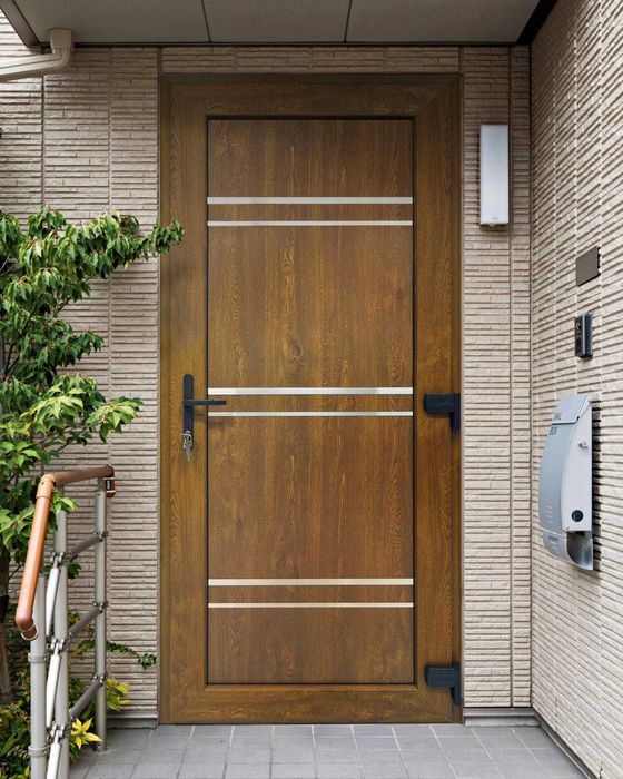 Пластикові двері від виробника INOX06 золотий дуб