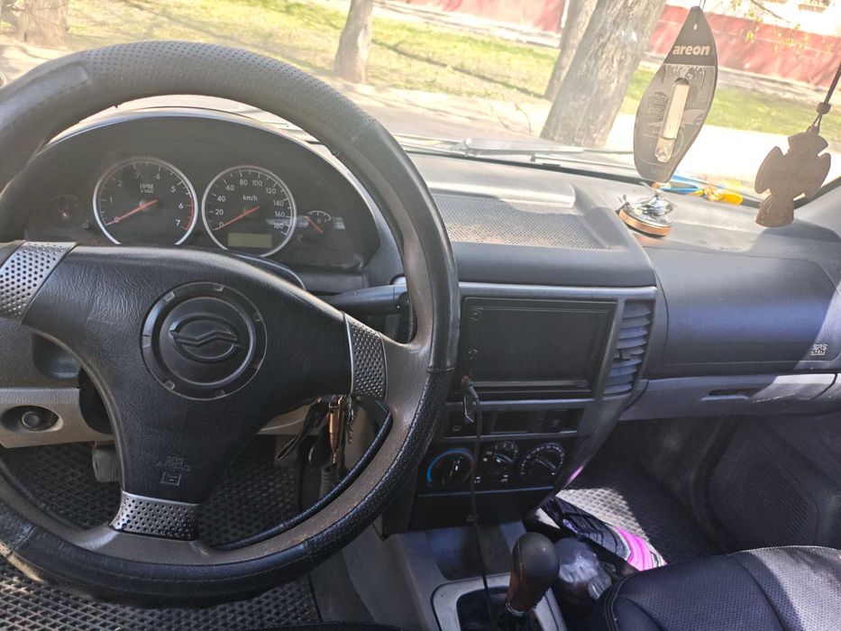 landmark - Легкові автомобілі - OLX.ua