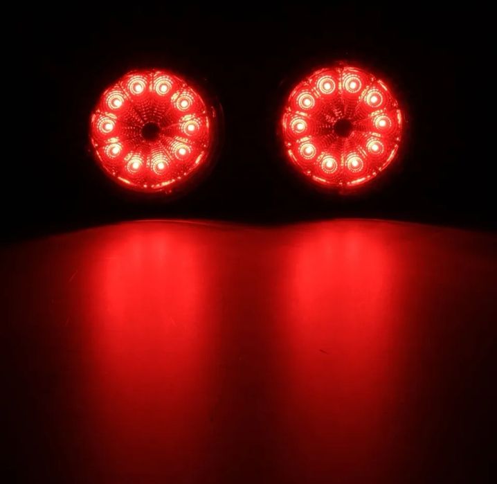 Can am outlander renegade lampa tylna stopu tył led maverick