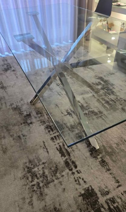 Mesa de jantar vidro e inox