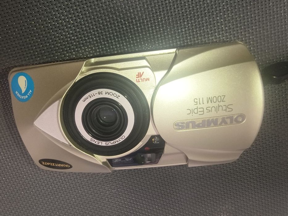 Цифровая фотокамера Canon PowerShot SD960 IS-12.1 MP ELPH серебристого