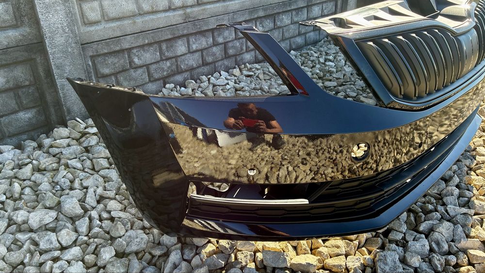 Zderzak przedni 4xParktronic Skoda Octavia 3 III 5E0 17- FL lift LF9R