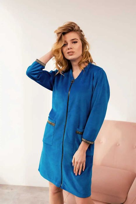 Велюровий халат з кишенями на молніі виробник Україна домашній одяг