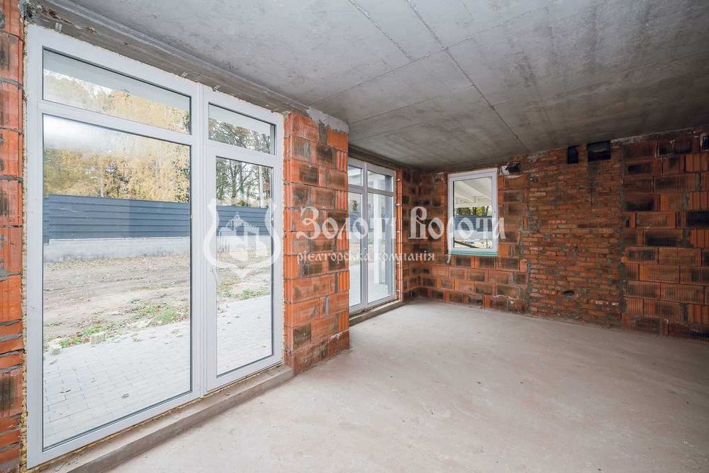 Будинок, 2пов. Без ремонту. КМ «QP», Ходосівка, Обухівський район