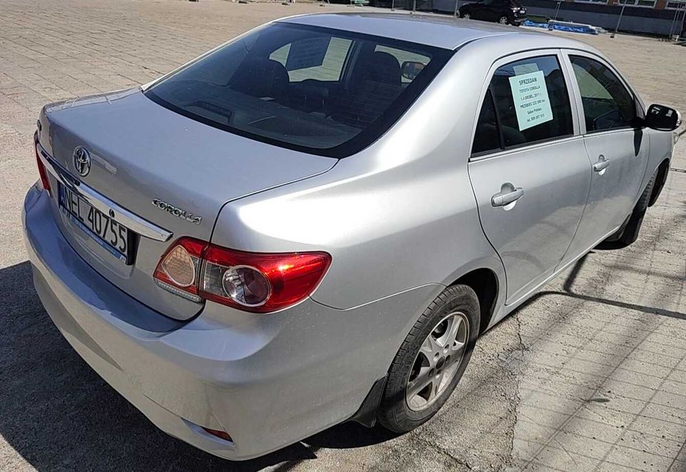 Toyota Corolla salon polska