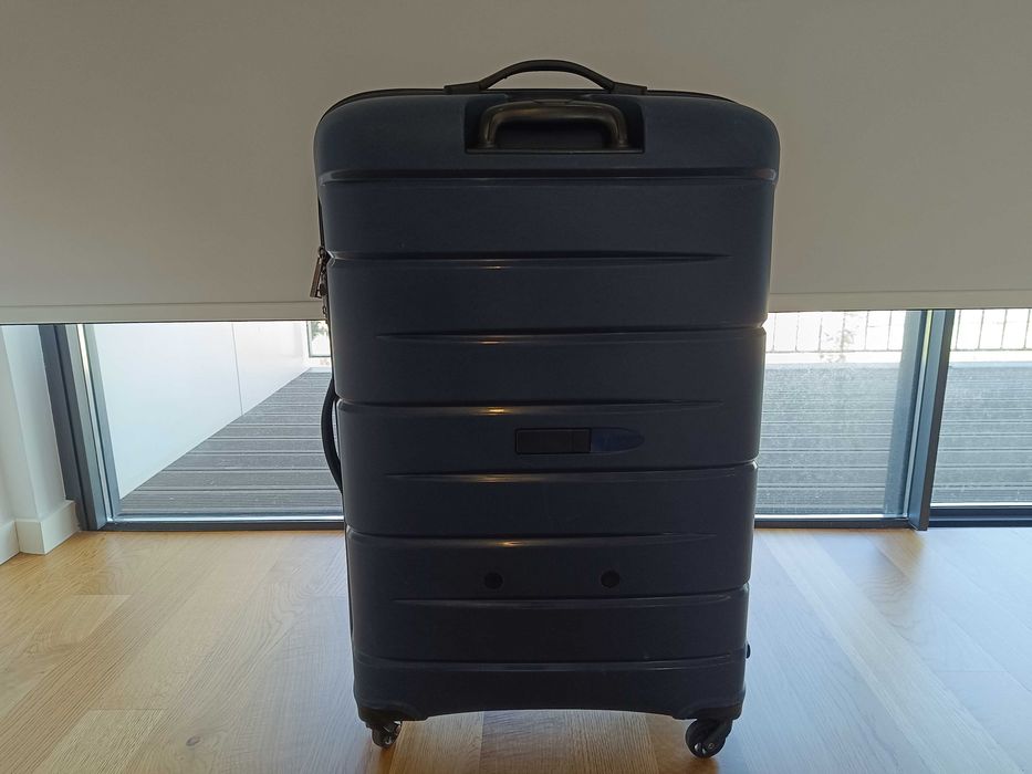 Mala de Viagem Roncato Azul Grande (+ Capa de Proteção)