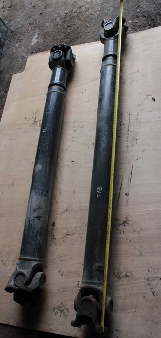 Кардан Карданний вал для тягача (різної довжини)