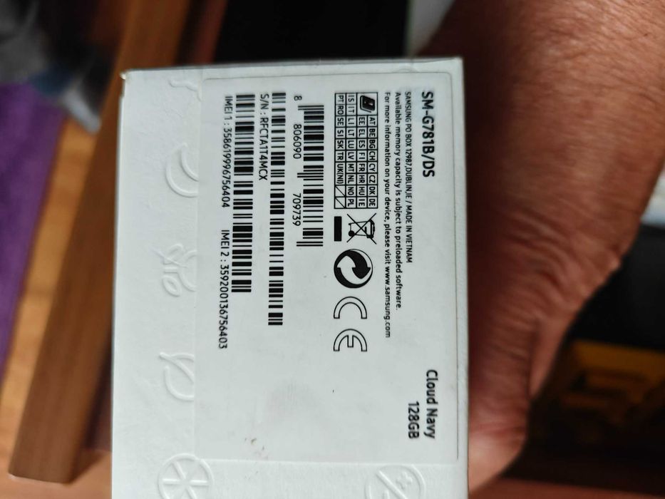 samsung  s 20 fe