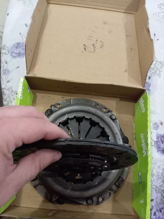 Продам корзину и диск сцепления Trialli Italy для ваз 2109