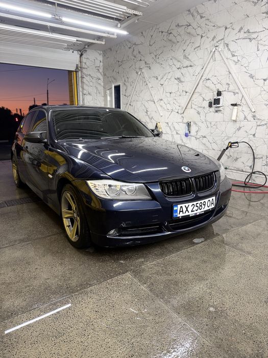 продам бмв е90 330d xDrive