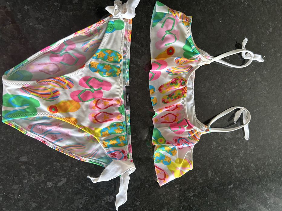 Bikinis vários.. tudo impecável.