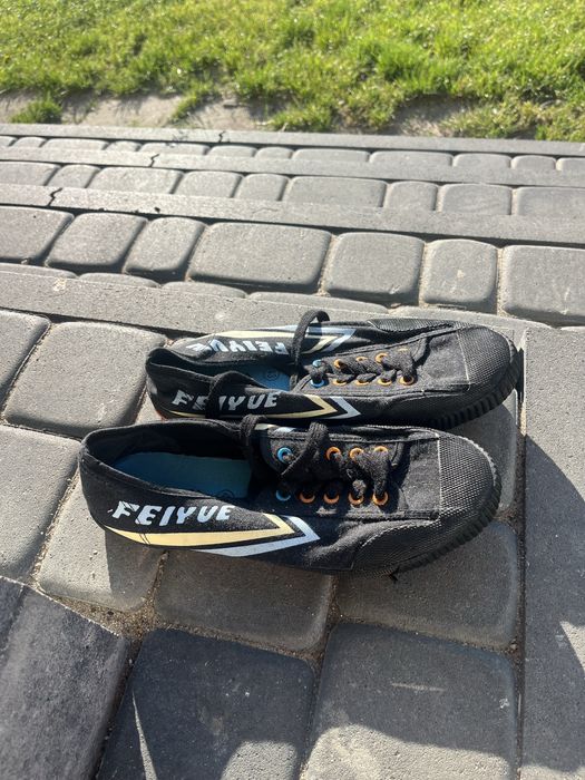 Buty do biegania i na hale
