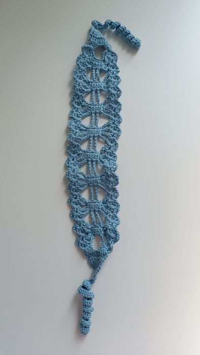 Opaska na włosy na szydełku