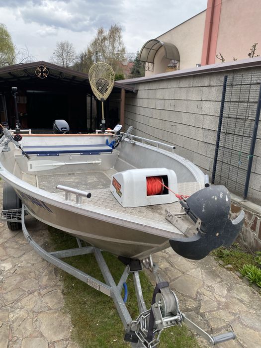 UMS  Tuna 410+лафет+лебідка+ехолот