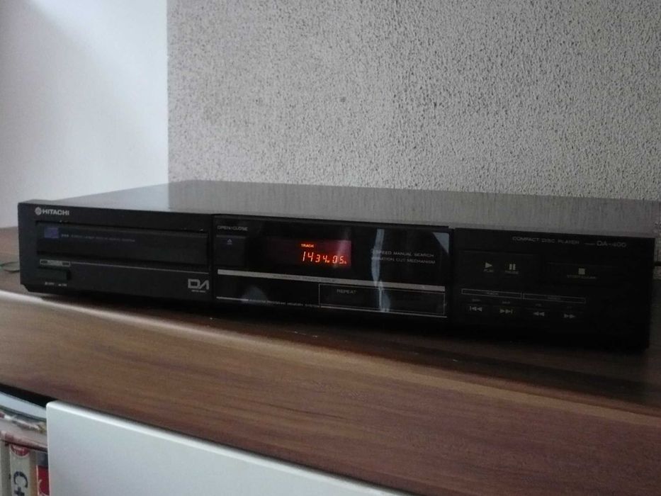 Odtwarzacz CD Hitachi DA 400 na DAC sony CX20017