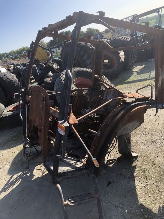 Landini uszkodzone powerfarm 85 czesci