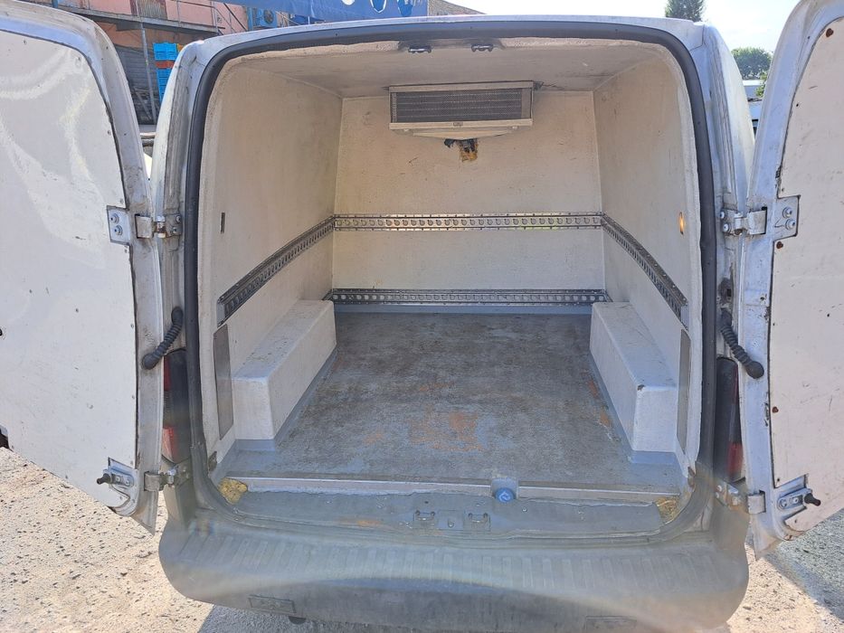 Opel Combo C 1.7 холодильник, рефрежиратор