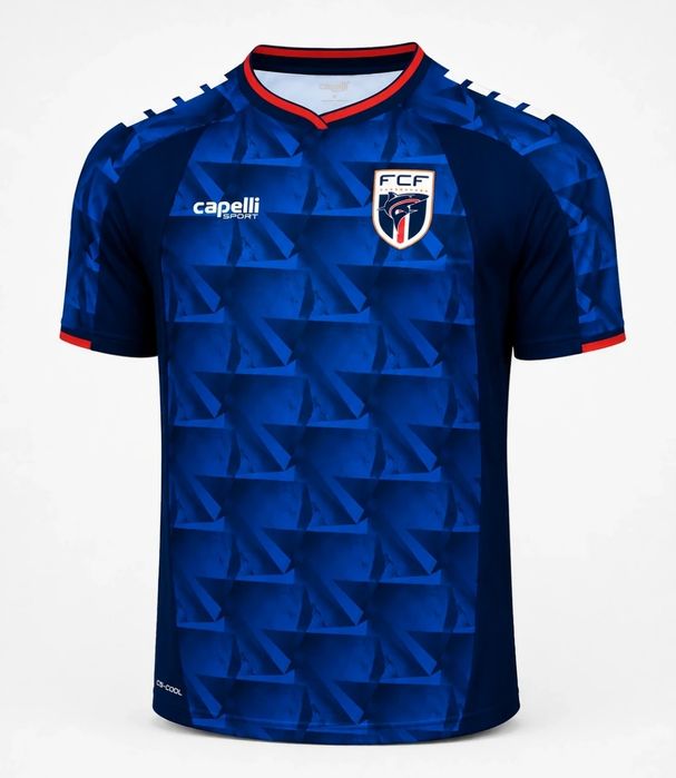 Nova camisa de cabo verde