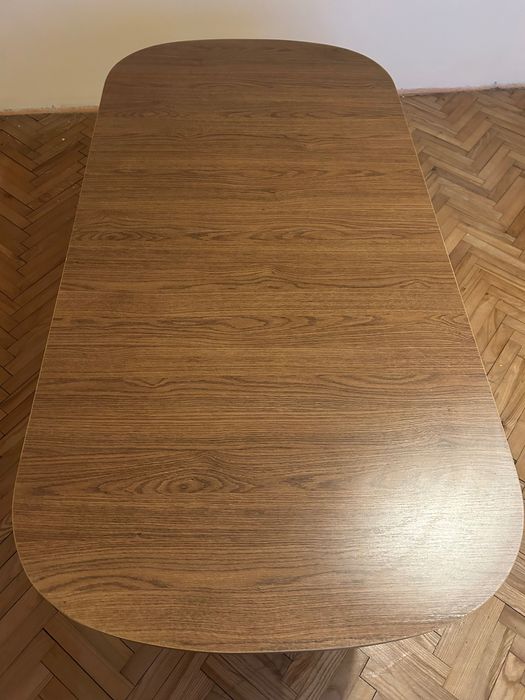 Stół rozkładany z dostawką