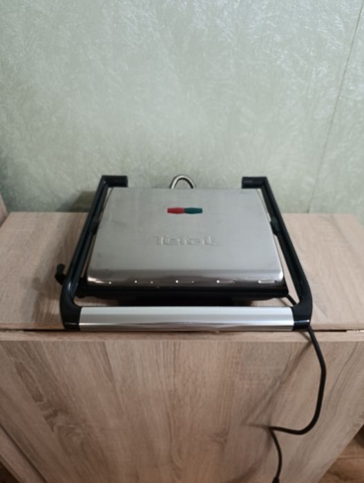 Продам гриль Tefal