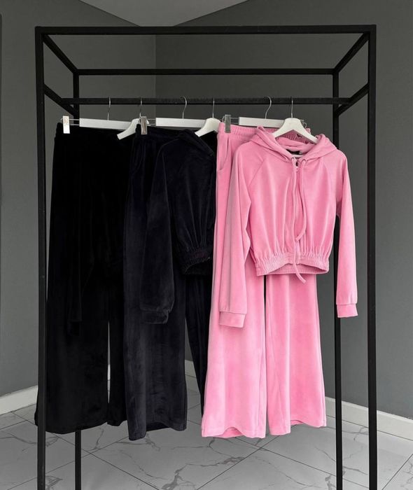 Велюровий костюм