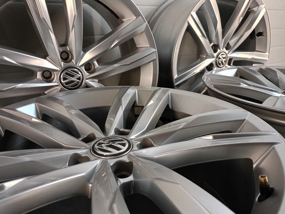 Felgi Aluminiowe Oryginalne Volkswagen 18 " 5x112