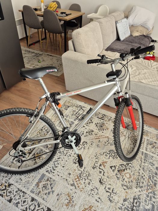 Bicicleta em bom estado! Só andar!