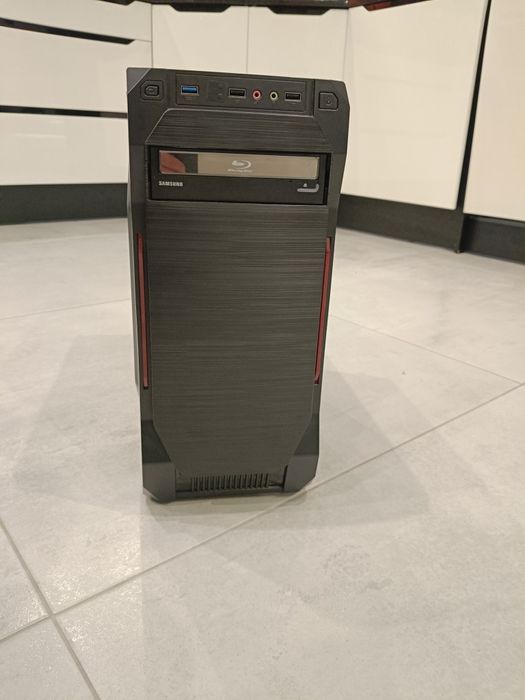 Płyta główna JINGSHA X99 D4 LGA2011 + Xeon E5-2640v3, obudowa, Blu-Ray