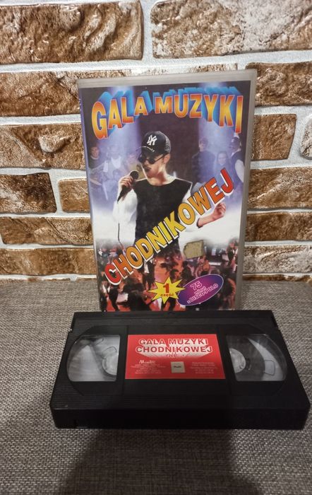 Kasety vhs wideo. Gala Muzyki Chodnikowej cz.1 VHS. Bdb stan. Rzadkość