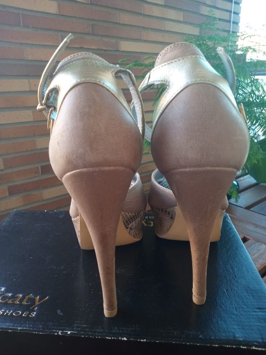 Salto alto da Pedicaty