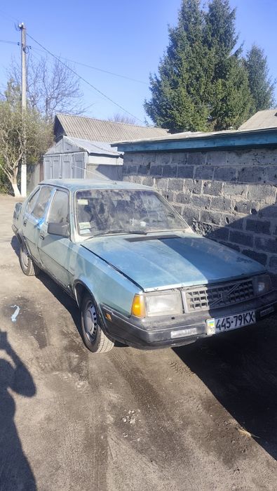 Продам Volvo 340 1988