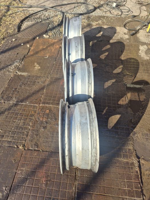 Титани R15,4×100