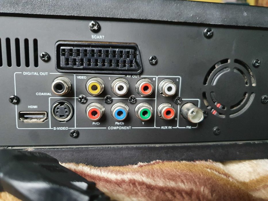 Продам Акустика (колонки) VIETA VU100 UNO