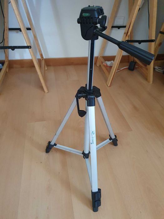 Camera Tripod for Photography/Filming64552797916545120