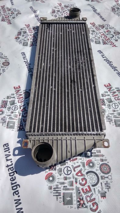 Радіатор Інтеркуллер Диффузор Вентилятор Вискомуфта Sprinter LT