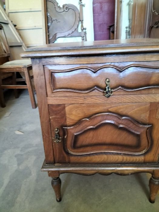 Mesa de cabeceira